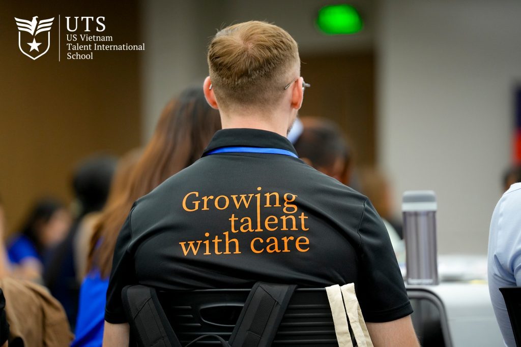 PD Week 2024 UTS Growing talent with care - Tận tâm ươm dưỡng nhân tài