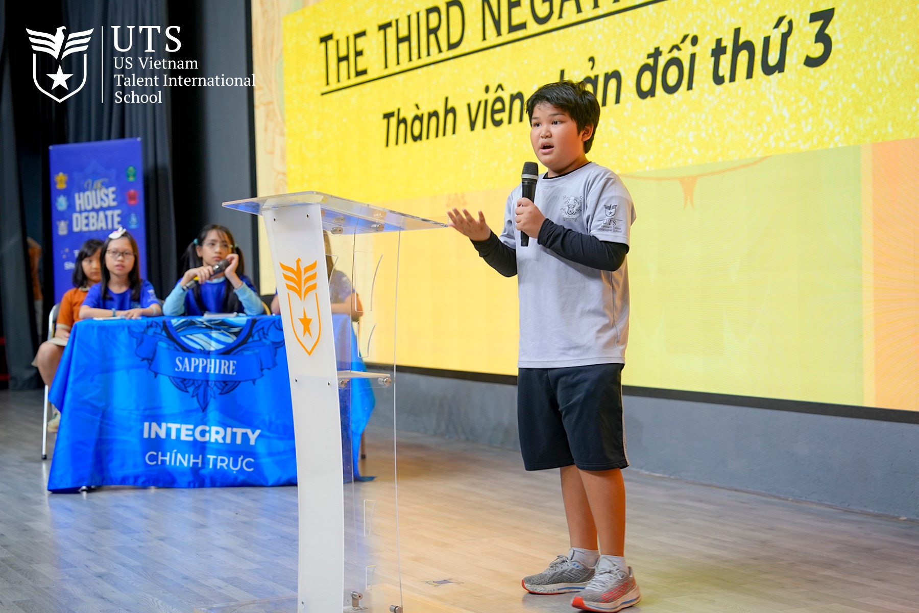 Học sinh phát triển kỹ năng học tập tương tác và đổi mới thông qua hoạt động tranh biện