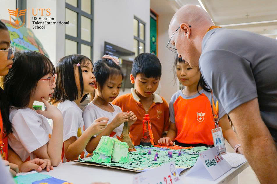 06.UTS là lựa chọn phù hợp cho con phát triển trong môi trường đa văn hóa