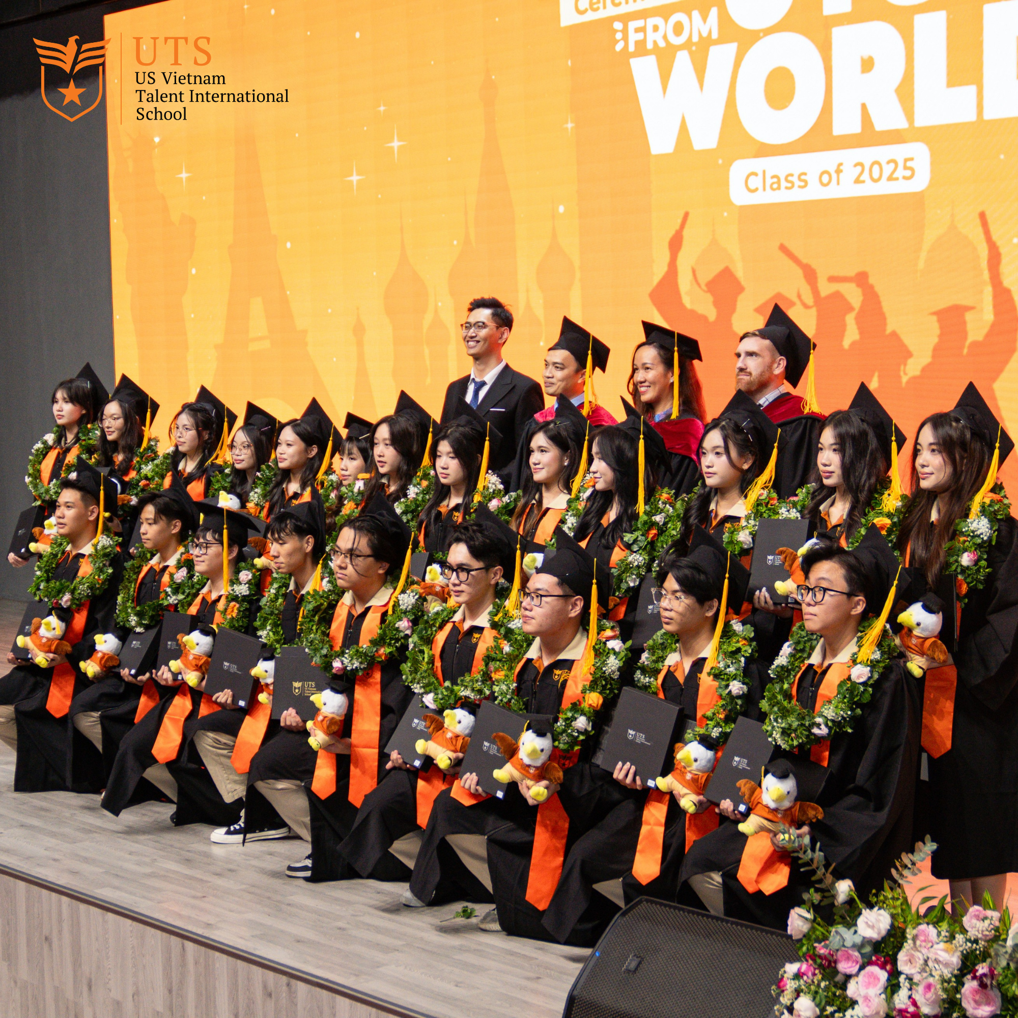 Cựu học sinh UTS