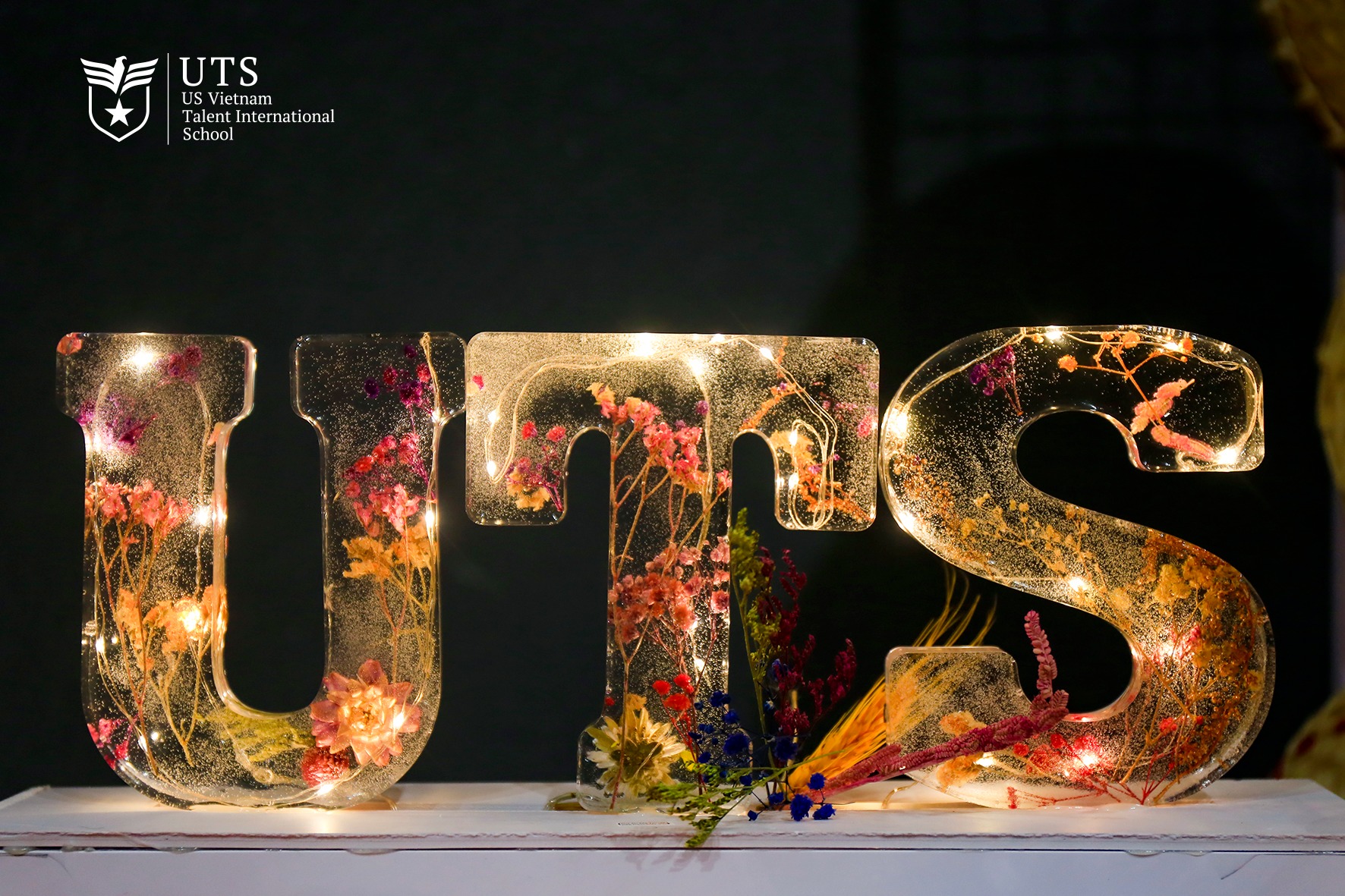 Project “Applied Art – Epoxy Resin” – Spreading The Social Values