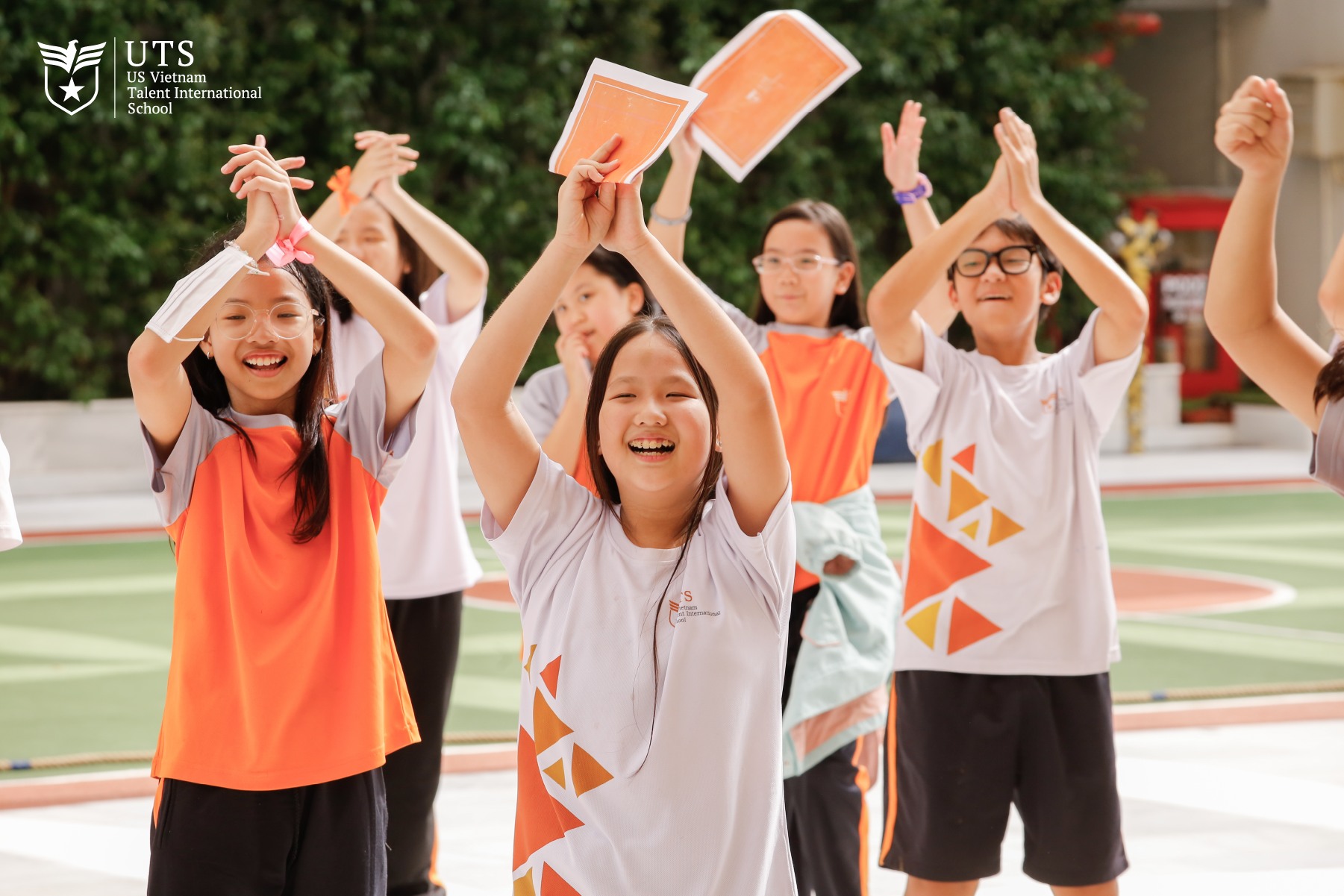 “Home is not the only family” project