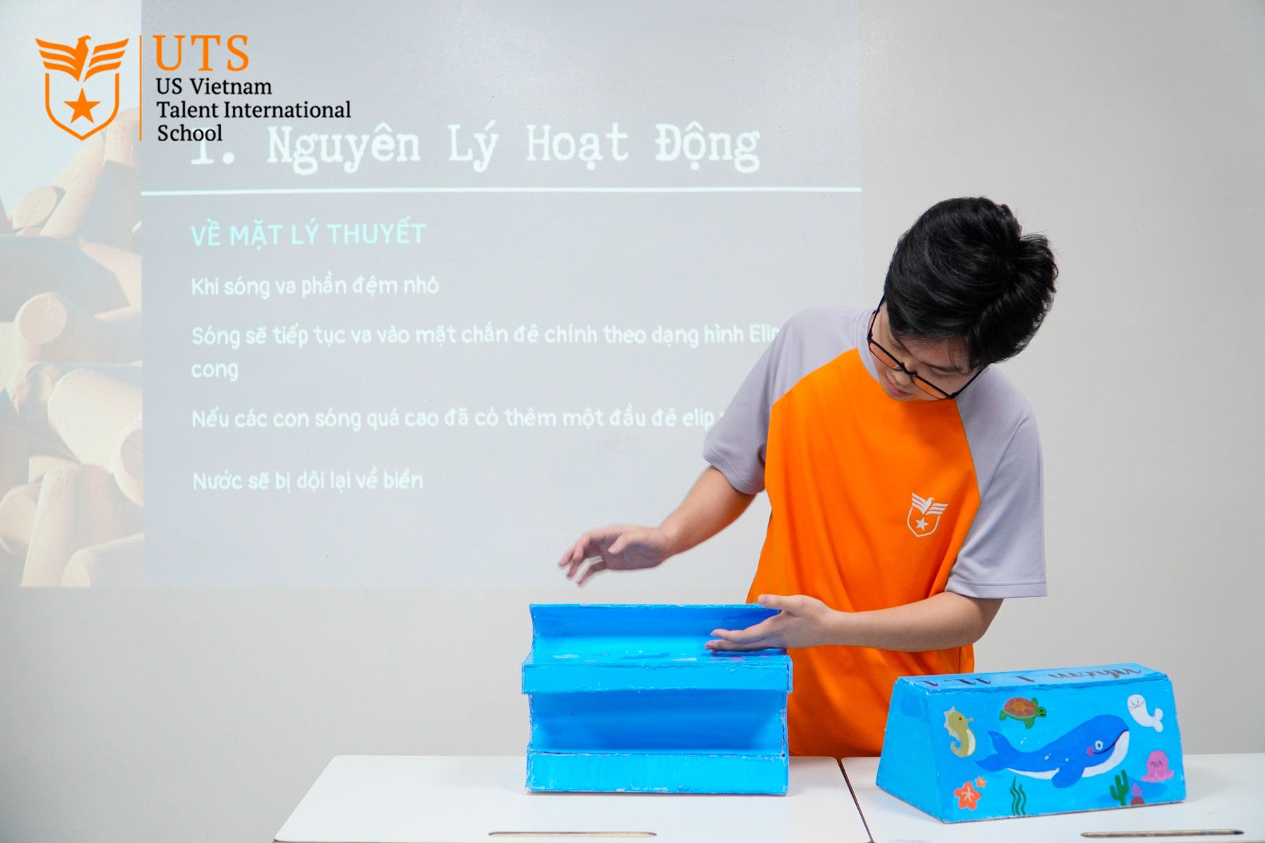 Nguyên lý hoạt động đê chắn sóng