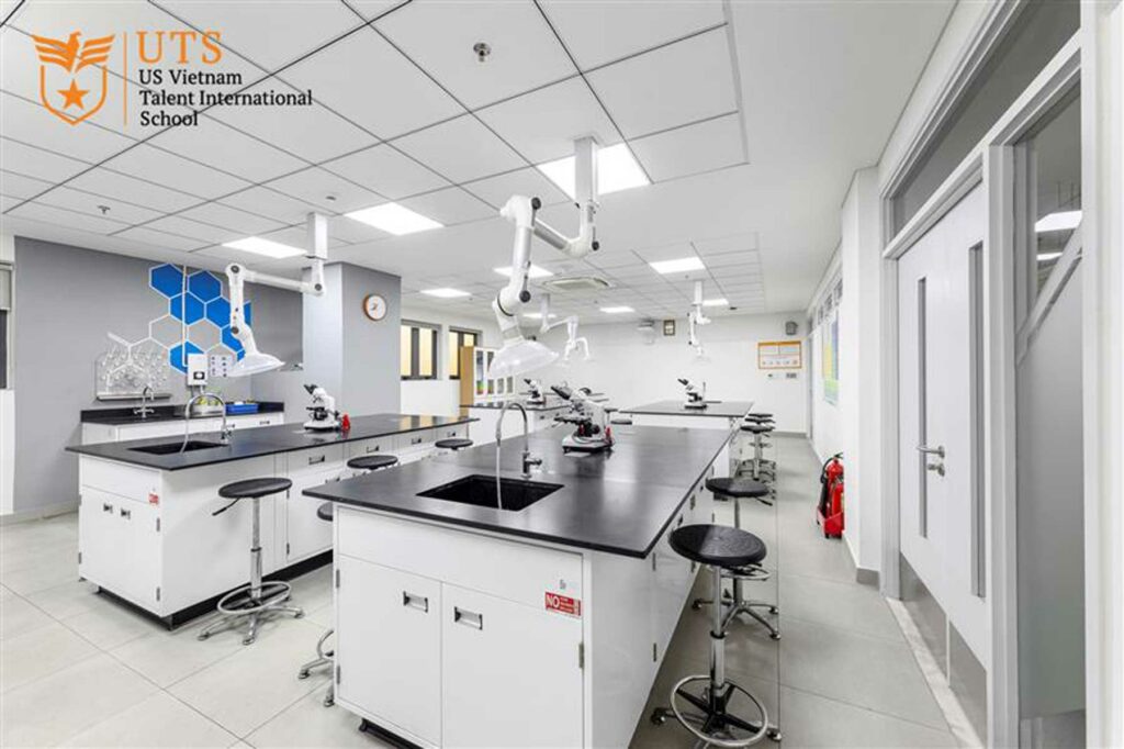 Phòng chức năng các môn khoa học tự nhiên tại trường UTS