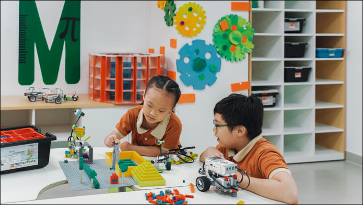 Học sinh học tập tại trường quốc tế UTS Bình Thạnh