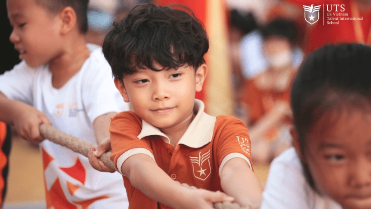 Hồ sơ vào lớp 1 cần gì?